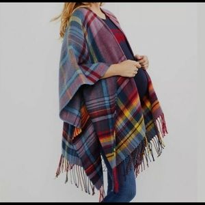 Jessica Simpson plaid maternity poncho